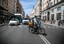 Jinetes en la Tormenta | Economía