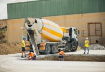 La esperanza de vida laboral en España ya es de 36 años y medio, seis más que a principios de siglo | Economía