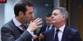 El ministro de Economía Carlos Cuerpo se retira de la carrera para presidir el Eurogrupo y deja el camino libre a Donohoe | Economía