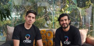 Mexican startup Allie, bringing AI to factories, Honored by the World Economic Forum •
