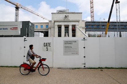 Obras de renovación de la Fed, el pasado lunes, en Washington.
