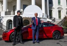 Tesla no levanta cabeza: caen sus ingresos y beneficios en el segundo trimestre | Economía