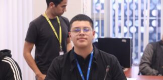 Asamblea abre procedimiento administrativo contra Dominique Serrano por dibujar en una sesión de comisión | Política | Noticias