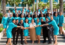 ORO VERDE MANTA: 27 AÑOS DE SER LA CASA FRENTE AL MAR