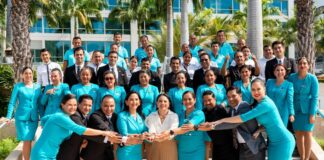 ORO VERDE MANTA: 27 AÑOS DE SER LA CASA FRENTE AL MAR