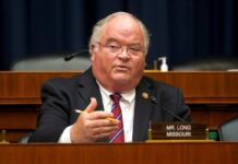 Trump despide al responsable de la agencia tributaria de EE UU dos meses después de ser nombrado | Economía