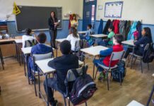 La gran jubilación: el retiro de los ‘baby boomers’ copará la creación de empleo los próximos diez años | Economía