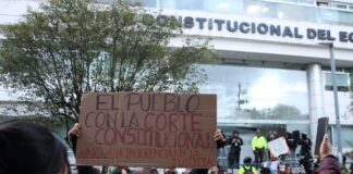Organizaciones sociales y afectados por despidos se movilizan hacia la Corte Constitucional | Política | Noticias