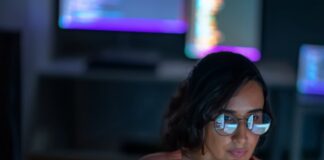 La precariedad laboral es el flanco débil de la ciberseguridad: “No puedes pedir un arquitecto y luego pagarle como a un albañil” | Negocios