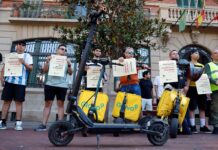 Un laudo arbitral retrasa las primeras elecciones sindicales de Glovo | Economía