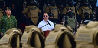 “Alzaremos nuestra voz de protesta”: Daniel Noboa reitera marcha a la CC durante entrega de chalecos y uniformes a la Policía y el SNAI | Seguridad | Noticias