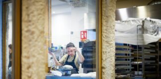 La falta de acuerdo social y político pone en riesgo las nuevas cuotas de autónomos | Economía