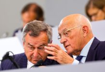 El Sabadell, al contraataque: todos los movimientos del banco catalán para defenderse de año y medio de opa hostil | Economía