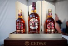 Las grandes licoreras podrán sudar una resaca que dura ya varios años | Opinión