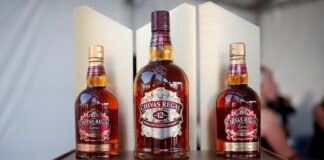 Las grandes licoreras podrán sudar una resaca que dura ya varios años | Opinión