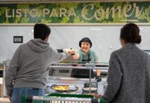 El bum del listo para comer del súper: crece un 50% en tres años y le roba clientes al restaurante de comida rápida | Empresas