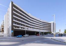 El mercado de vivienda en alquiler se calienta con dos grandes transacciones por 3.000 millones | Empresas