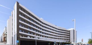 El mercado de vivienda en alquiler se calienta con dos grandes transacciones por 3.000 millones | Empresas