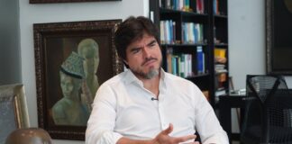 José de la Gasca, exministro: ‘Creo que debemos entrar en una reconciliación pues al tener que manejar las cosas con la estructura normativa que existe, se necesita consensos’ | Política | Noticias