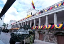 Fuerzas Armadas, el comodín de gobiernos para ‘limpiar’ instituciones sumergidas en corrupción