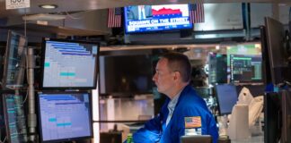 El Ibex abandona su letargo y pone los 15.000 puntos en la diana | Mercados Financieros