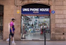 La CEOE expresa su “preocupación” por la imposición a las telecos de atender en catalán | Economía