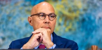 ‘Los ataques a la Corte Constitucional son inaceptables’, dice el alto comisionado de la ONU para los Derechos Humanos | Política | Noticias