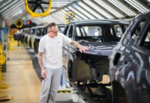 España impulsa el crecimiento de la actividad privada de la eurozona en agosto | Economía nacional e internacional