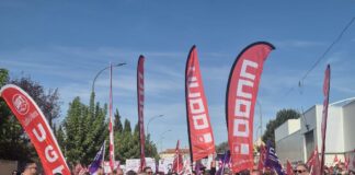 Cerca de 2.500 personas se manifiestan en Motilla del Palancar en contra de los despidos de Mahle | Empresas