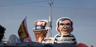 El hilo que une la condena de Bolsonaro, el salario mínimo en Brasil y el sistema de pagos Pix | Carta del corresponsal