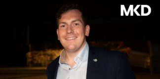 Entrevista a Stephen King, Sales Manager de X