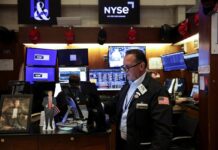 Trump pone fin a cuatro años ininterrumpidos de creación de empleo en Estados Unidos | Economía