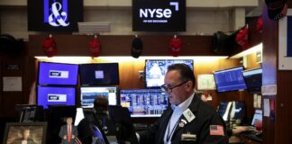 Trump pone fin a cuatro años ininterrumpidos de creación de empleo en Estados Unidos | Economía