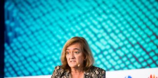 La Airef critica al Gobierno por no reformar la ley de estabilidad para adaptarla a las nuevas reglas fiscales | Economía