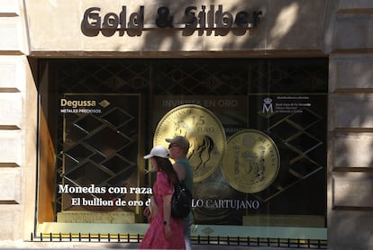 Establecimiento de compra y venta de oro de Degussa en Madrid, este jueves.