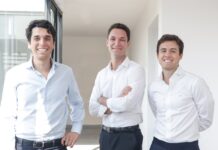 Momento Seguros raises US$10.25 million in Series A •