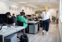 Lo que Díaz y los sindicatos no aprendieron de la semana de cuatro días | Economía