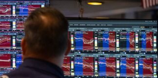 Si te sales, pierdes: estar fuera de la Bolsa los 10 mejores días desde 1988 hace ganar la mitad | Fondos y Planes