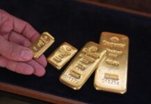 El oro apunta a los 4.000 dólares impulsado por la debilidad del dólar y los recortes de la Fed | Mercados Financieros