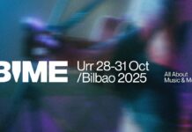 Rubén Blades y Mon Laferte en escena