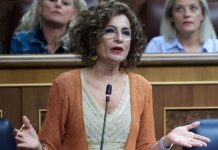 Los ayuntamientos llevan al Gobierno a la Audiencia Nacional por no convocar una reunión con Hacienda | Economía