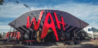música y gastronomía en vivo