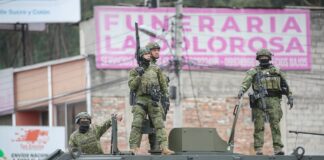 Daniel Noboa se retira en helicóptero de Otavalo, en medio de resguardo militar | Ecuador | Noticias