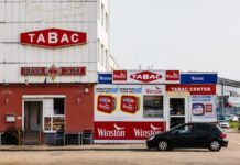 Los holandeses se van a comprar tabaco al otro lado de la frontera | Carta del corresponsal