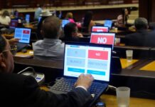 Correísmo no logra archivar el proyecto de Ley de Fortalecimiento Crediticio en primer debate en el pleno | Política | Noticias