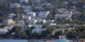 Santa Eulària des Riu rompe el techo de precio de las casas: más de 6.000 euros por metro cuadrado | Economía