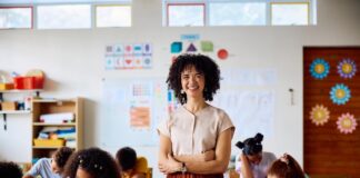 ¿Por qué faltan profesores? | Formación | Economía