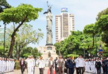 Vicepresidenta María José Pinto rinde homenaje a la independencia de Guayaquil con una ofenda floral | Política | Noticias