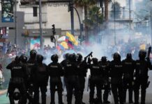Lluvia más despliegue policial y militar lograron disuadir manifestación en Quito este domingo | Política | Noticias