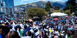 Entre música y consignas, Quito fue escenario del pulso político entre simpatizantes y opositores de Daniel Noboa | Ecuador | Noticias